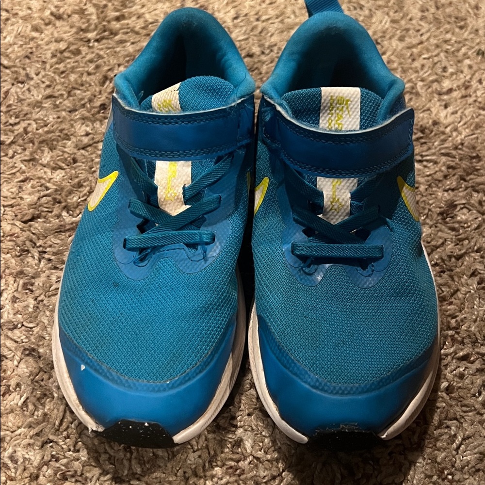 Nike Vibrant Blue and Gray Athletic Shoes